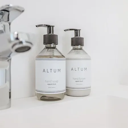 In With Wifi Hébergement de vacances